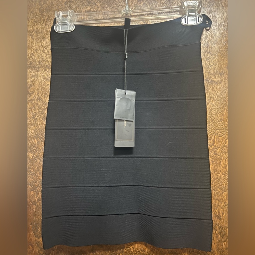 Black BCBG Max Azria mini bandage skirt